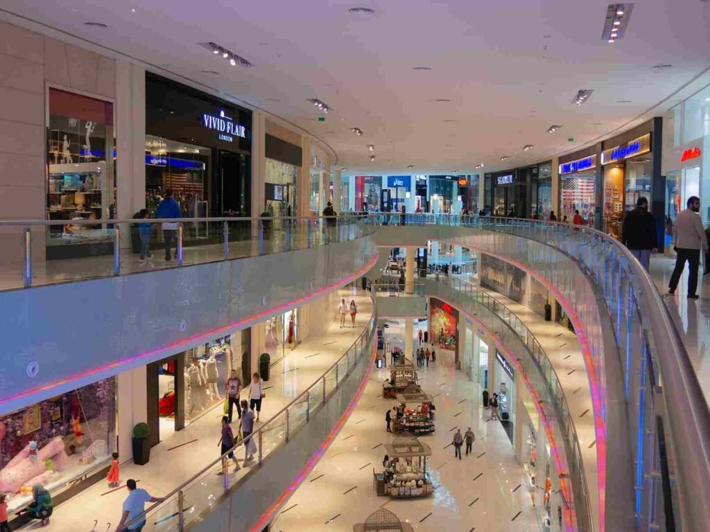 Photo of a shopping Mall